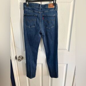 Levi's Women's Dark Blue Skinny Jeans